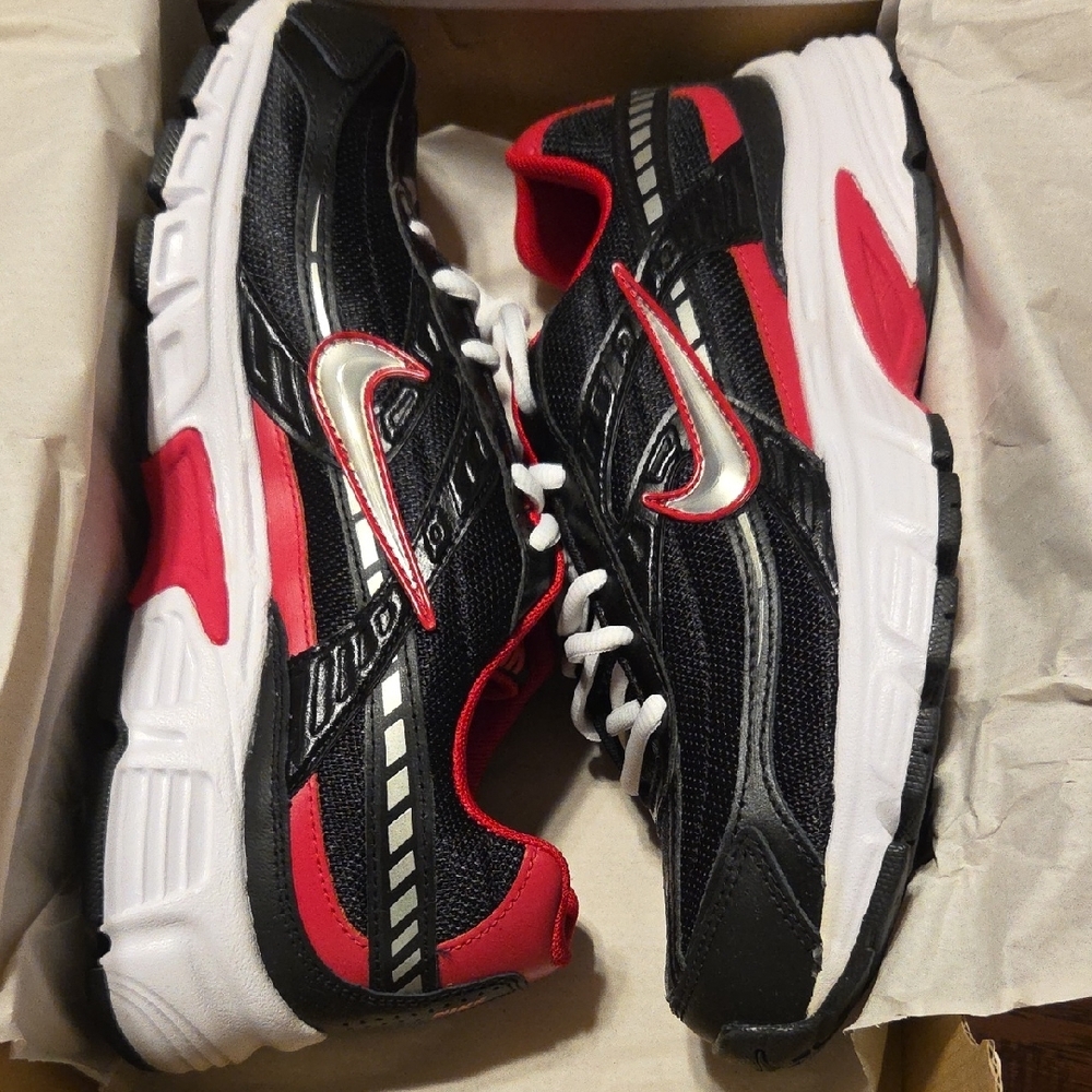 Nike Black and Pink Initator Athletic Shoes